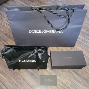 Dolce & Gabbana paperbags and box